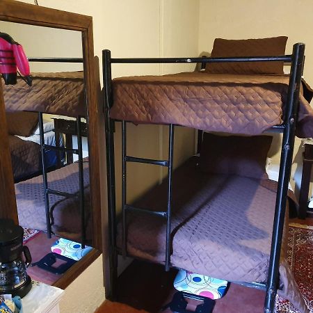 Parrot House Bed & Breakfast Antigua Bagian luar foto